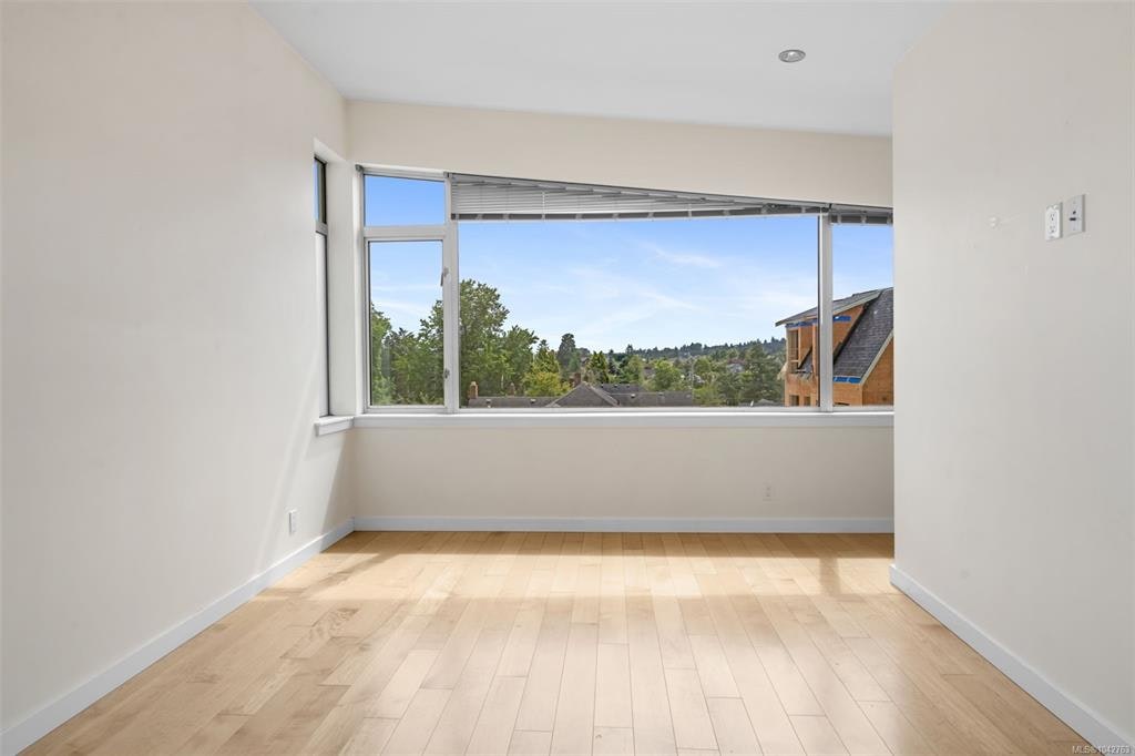 3-2830 Irma Street, Victoria, BC, V9A 1S2 - 18