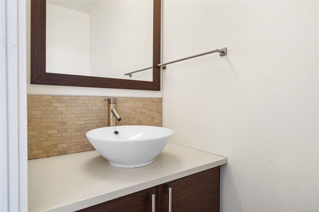 3-2830 Irma Street, Victoria, BC, V9A 1S2 - 12