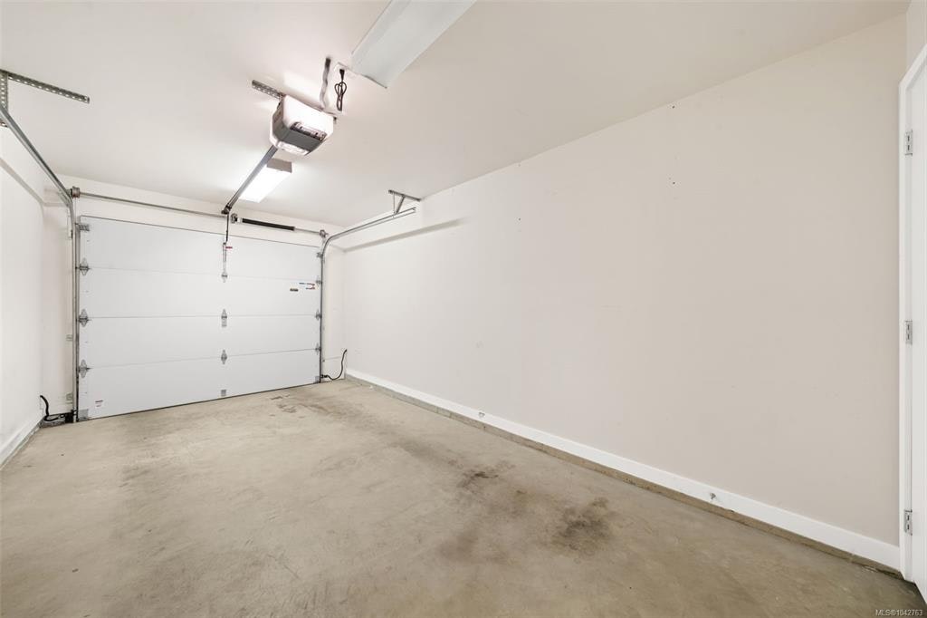 3-2830 Irma Street, Victoria, BC, V9A 1S2 - 26