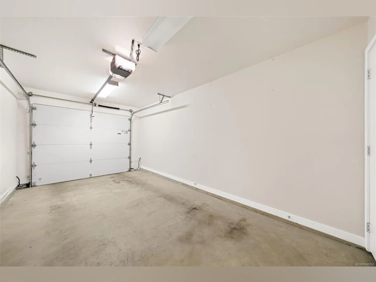 3-2830 Irma Street, Victoria, BC, V9A 1S2 - 26