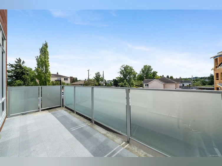 3-2830 Irma Street, Victoria, BC, V9A 1S2 - 16