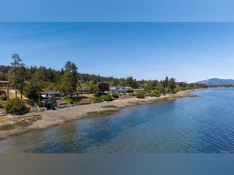 8543 Lochside Drive, North Saanich, BC, V8L 1M5 - 51