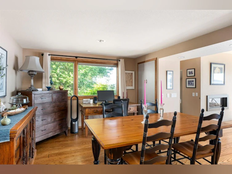 8543 Lochside Drive, North Saanich, BC, V8L 1M5 - 10