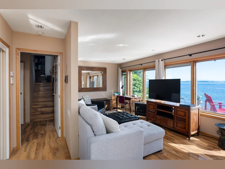8543 Lochside Drive, North Saanich, BC, V8L 1M5 - 21