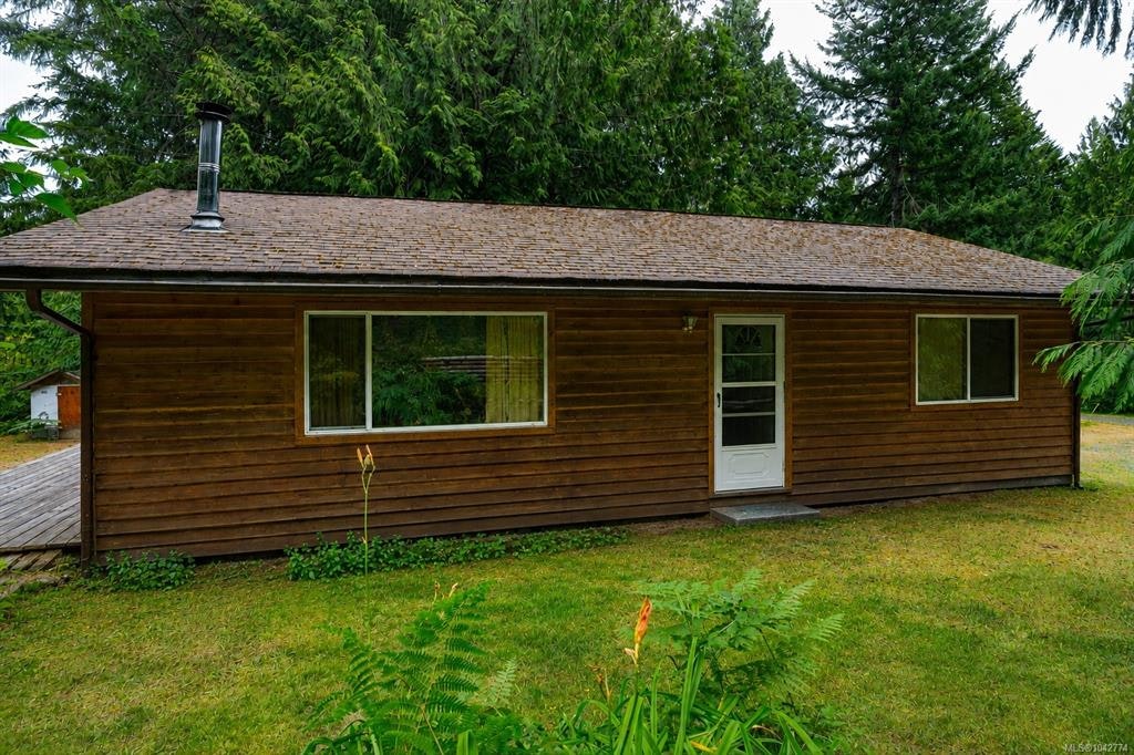 740 Spider Lake Road, Qualicum Beach, BC, V9K 2L7