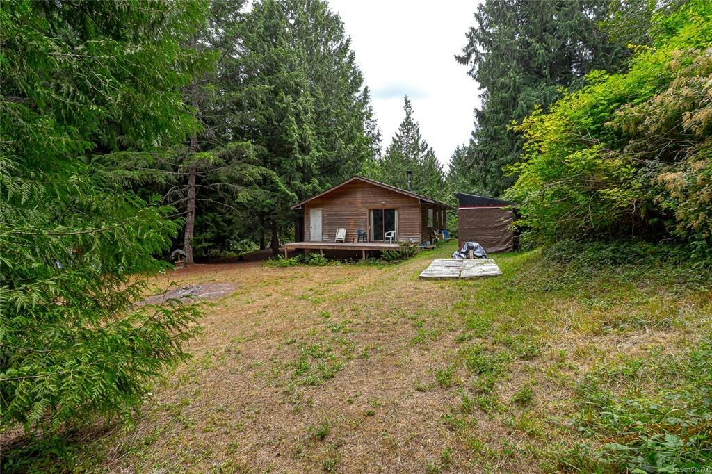 740 Spider Lake Road, Qualicum Beach, BC, V9K 2L7