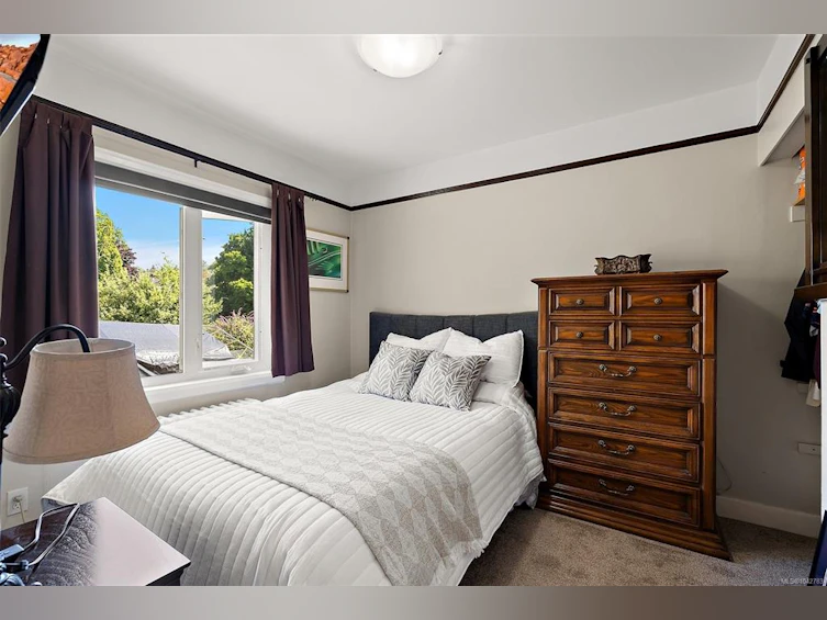 81 Logan Avenue, Saanich, BC, V9A 1H4 - 17