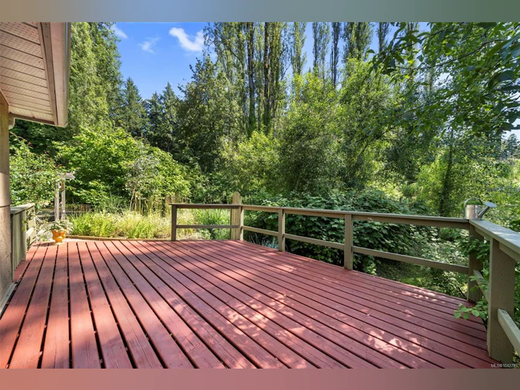 5932 West Saanich Road, Saanich, BC, V9E 2G4 - 19