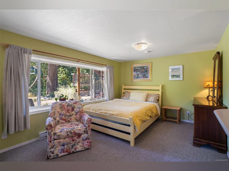 5932 West Saanich Road, Saanich, BC, V9E 2G4 - 31