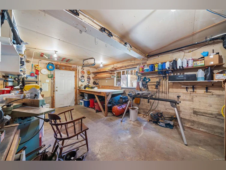 5932 West Saanich Road, Saanich, BC, V9E 2G4 - 37
