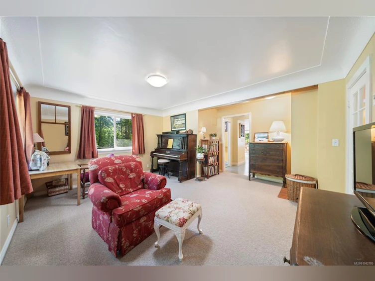 5932 West Saanich Road, Saanich, BC, V9E 2G4 - 18