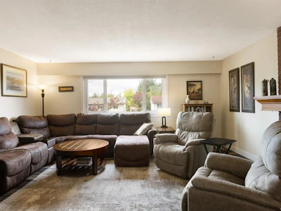 10019 Siddall Road - 2