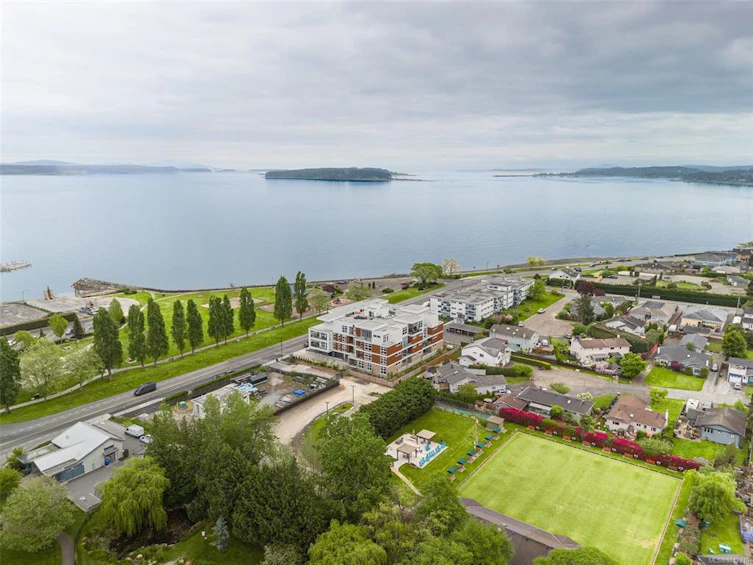 203-9570 Fifth Street, Sidney, BC, V8L 2W5 - 31