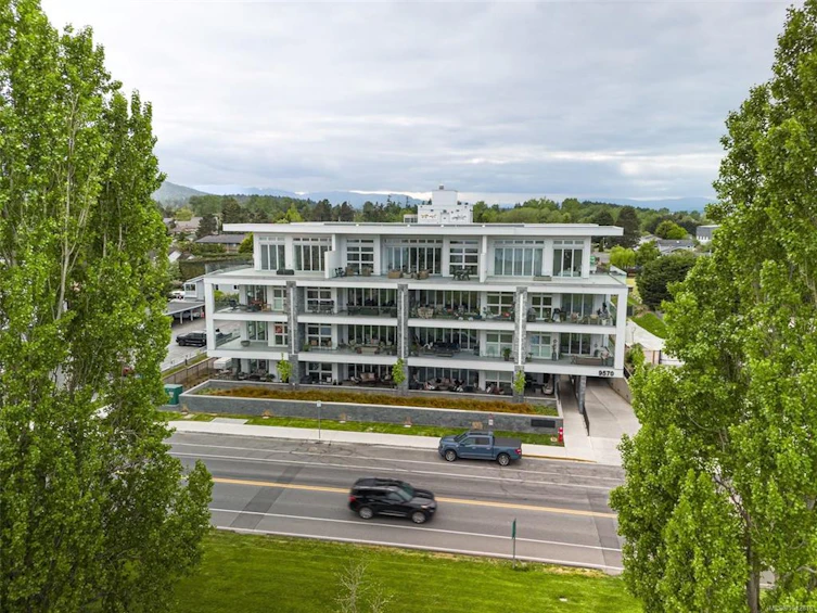 203-9570 Fifth Street, Sidney, BC, V8L 2W5 - 28