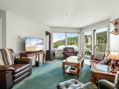 215-1320 Henry Road - 3