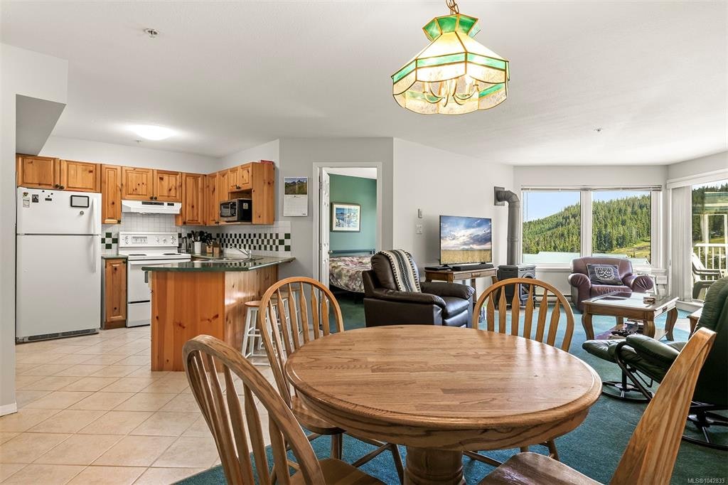 215-1320 Henry Road, Courtenay, BC, V9J 1L0