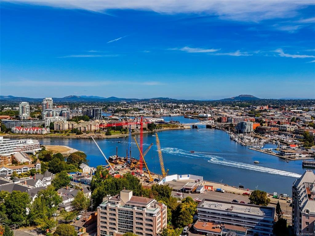 106-455 Kingston Street, Victoria, BC, V8V 1V8 - 32