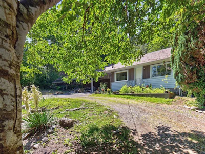 5280 Koksilah Road - 2