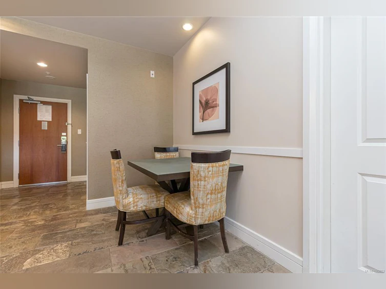 210 B&C-1376 Lynburne Place, Langford, BC, V8S 3J6 - 9