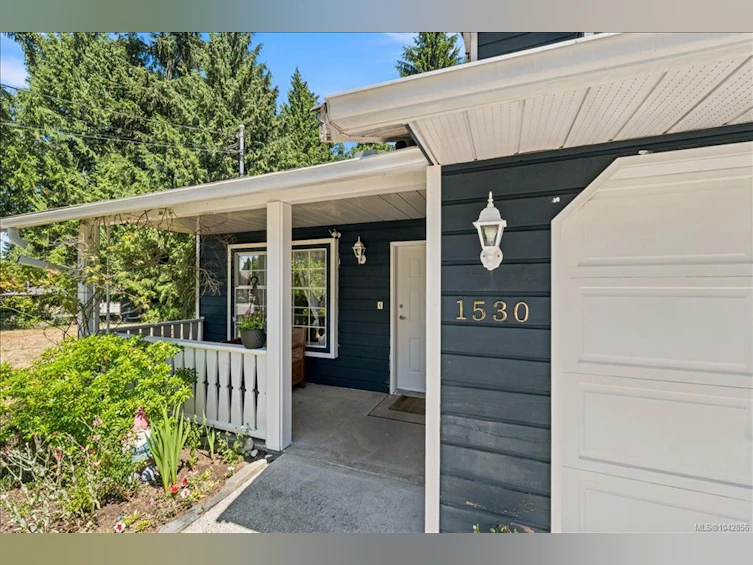 1530 Pacific Crescent, French Creek, BC, V9P 1X6 - 2