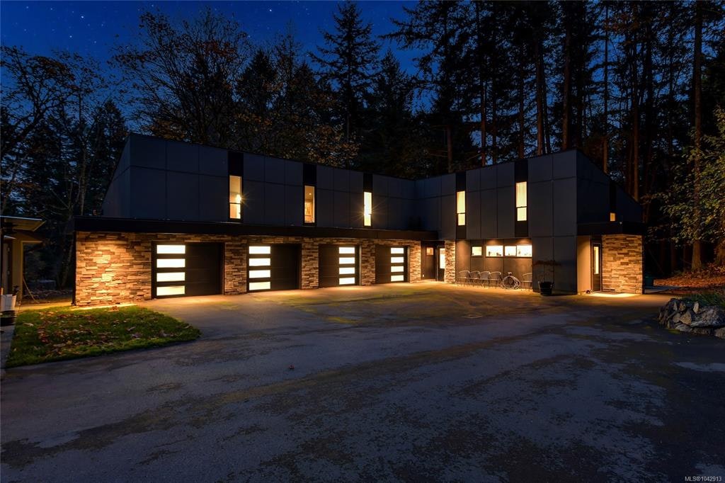 851 Sayward Road, Saanich, BC, V8Y 1R5 - 90