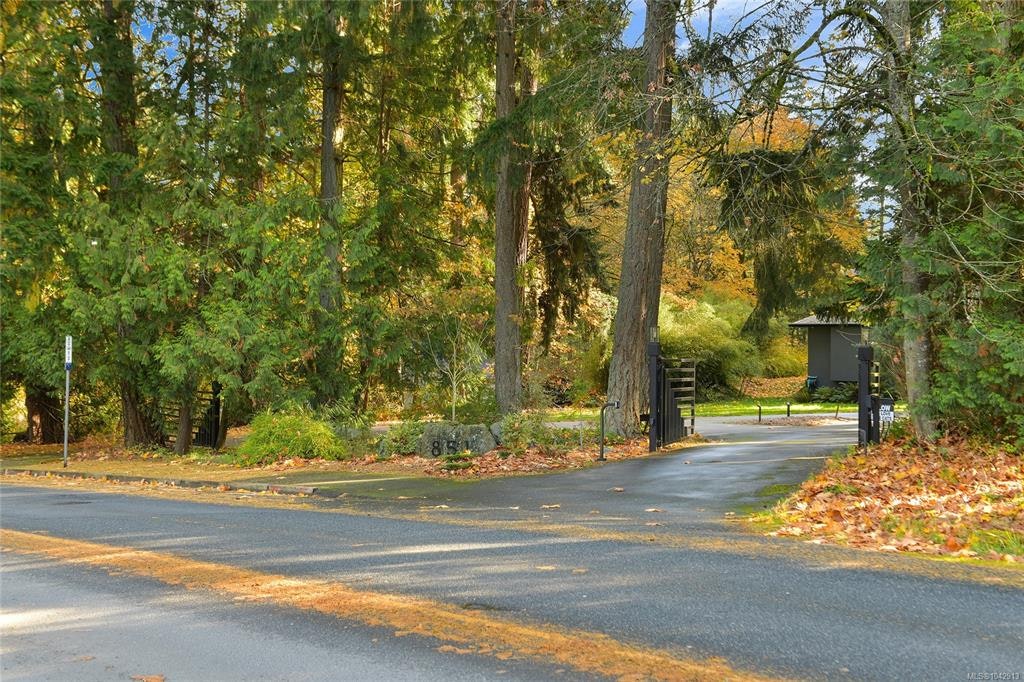 851 Sayward Road, Saanich, BC, V8Y 1R5 - 53