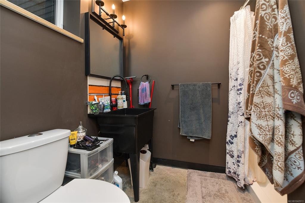 851 Sayward Road, Saanich, BC, V8Y 1R5 - 62