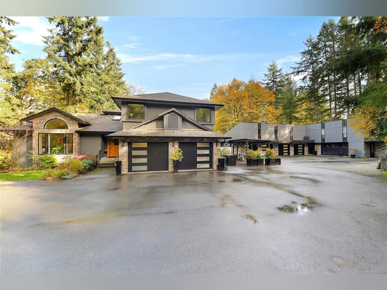 851 Sayward Road, Saanich, BC, V8Y 1R5 - 51