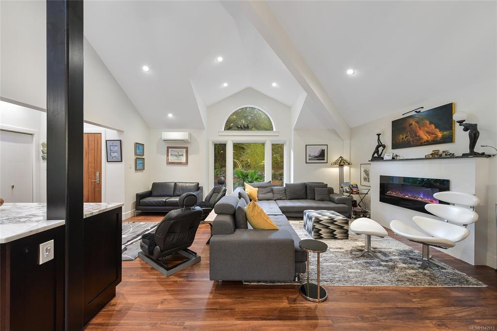 851 Sayward Road, Saanich, BC, V8Y 1R5 - 16