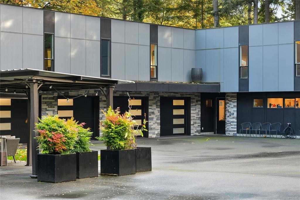 851 Sayward Road, Saanich, BC, V8Y 1R5 - 81