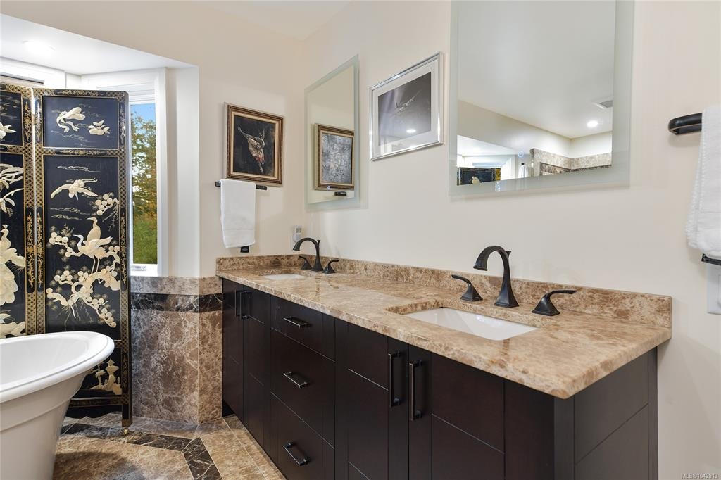 851 Sayward Road, Saanich, BC, V8Y 1R5 - 23