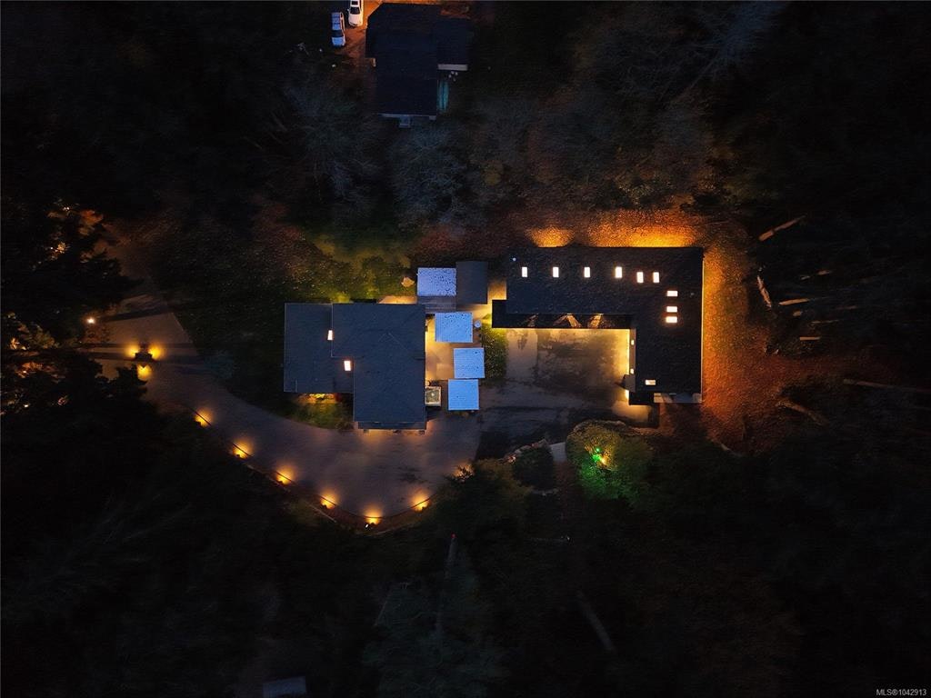 851 Sayward Road, Saanich, BC, V8Y 1R5 - 89