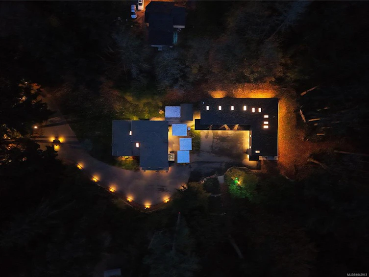 851 Sayward Road, Saanich, BC, V8Y 1R5 - 89