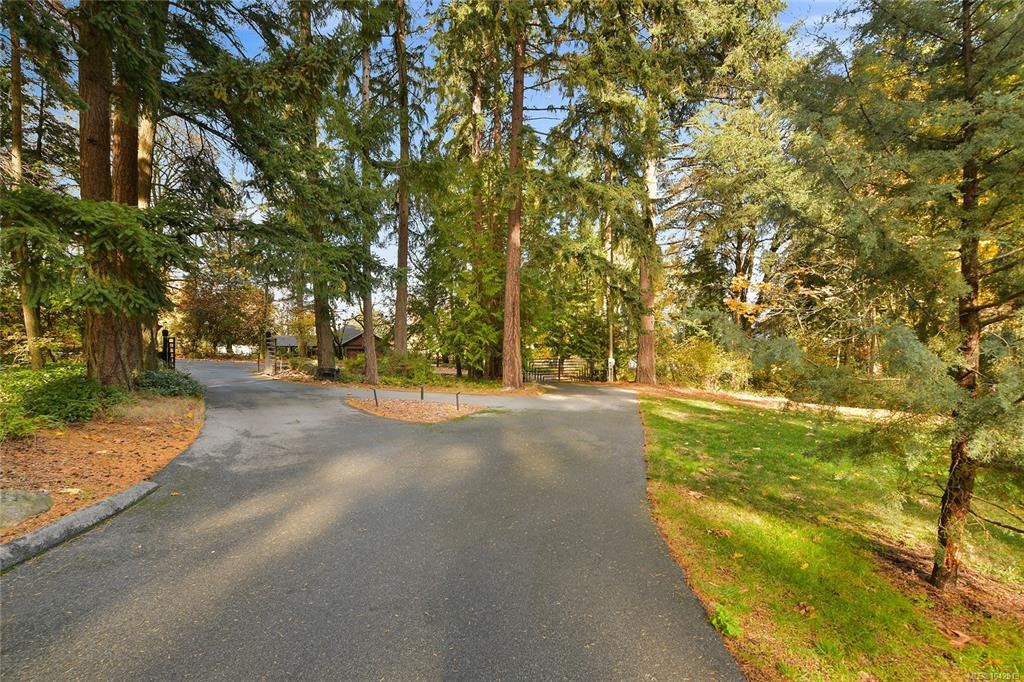 851 Sayward Road, Saanich, BC, V8Y 1R5 - 52