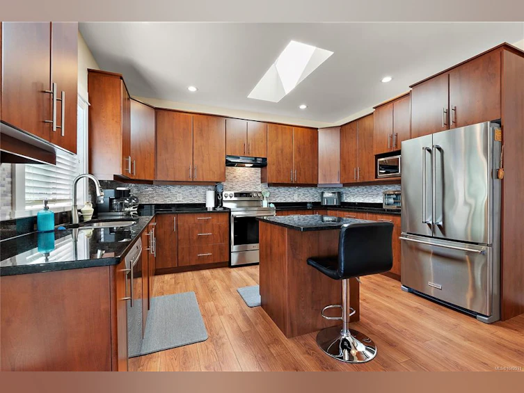 2364 Chilco Road, View Royal, BC, V8Z 3K6 - 3