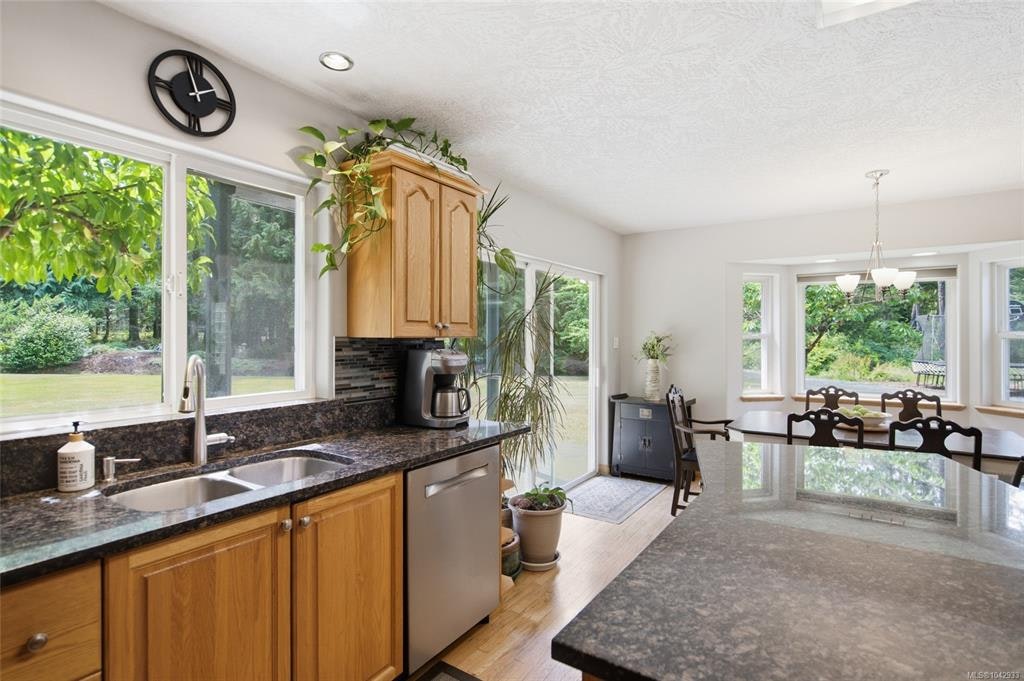 1755 Whibley Road, Errington, BC, V0R 1M0 - 13