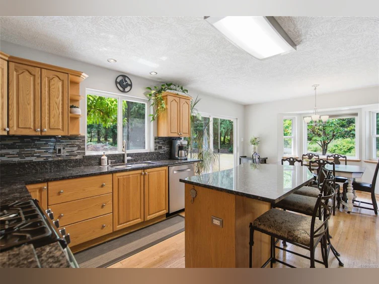 1755 Whibley Road, Errington, BC, V0R 1M0 - 12