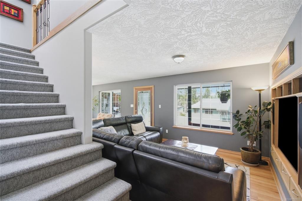1755 Whibley Road, Errington, BC, V0R 1M0 - 31