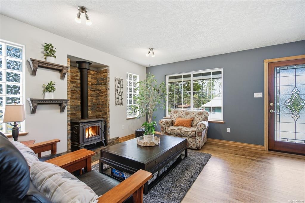1755 Whibley Road, Errington, BC, V0R 1M0 - 11