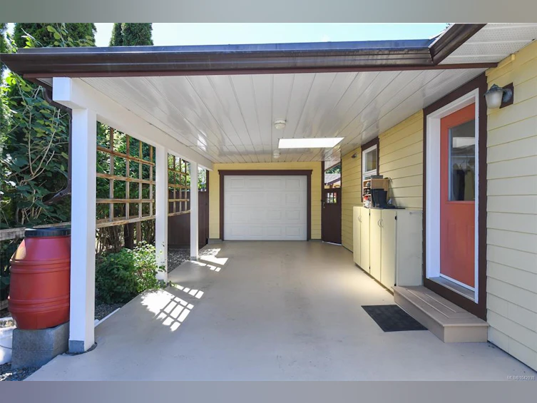 2849 Penrith Avenue, Cumberland, BC, V0R 1S0 - 30