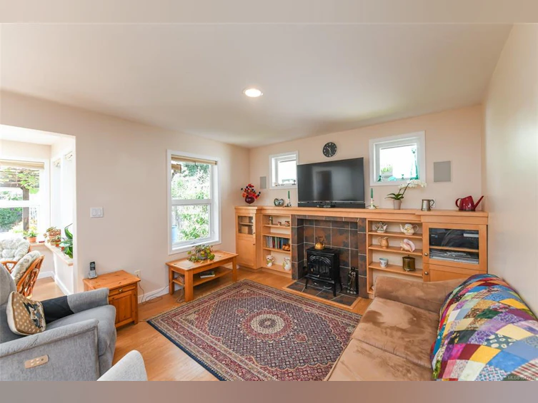2849 Penrith Avenue, Cumberland, BC, V0R 1S0 - 17