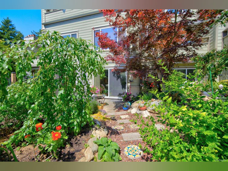 112-2250 Manor Place, Comox, BC, V9M 1C5 - 2