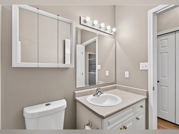 5712 Quarry Crescent, Nanaimo, BC, V9T 6H9 - 48