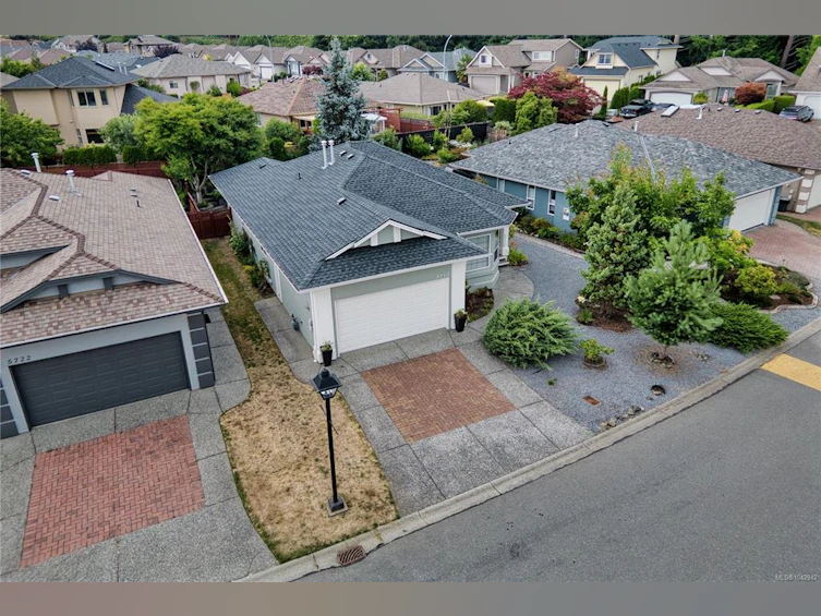 5712 Quarry Crescent, Nanaimo, BC, V9T 6H9 - 57