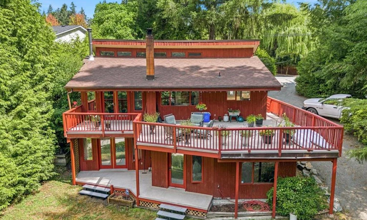 1071 Old Victoria Road
