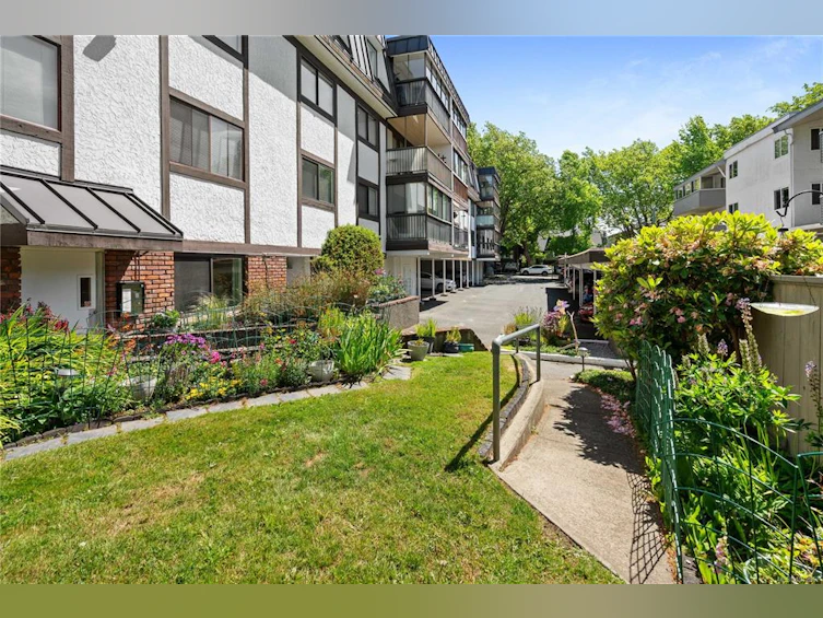 306-1101 Hilda Street, Victoria, BC, V8V 4T2 - 35