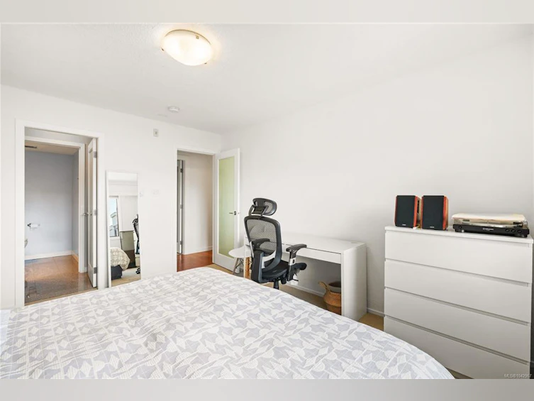 306-1101 Hilda Street, Victoria, BC, V8V 4T2 - 21