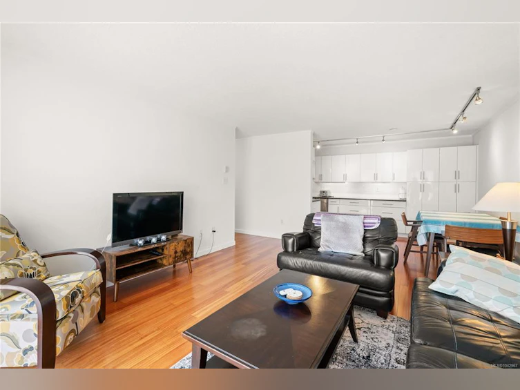 306-1101 Hilda Street, Victoria, BC, V8V 4T2 - 8