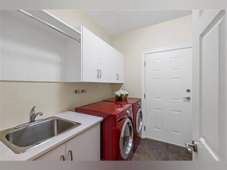 2227 Bonnington Drive, Fairwinds, BC, V9P 9L9 - 23