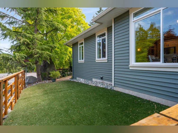 3827 Jingle Pot Road, Nanaimo, BC, V9T 5R1 - 40
